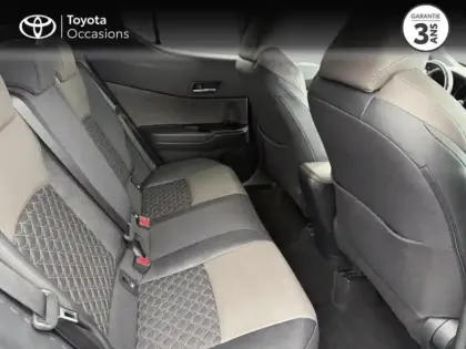 Photo 6 Toyota C-HR  122h Distinctive 2WD E-CVT MY20