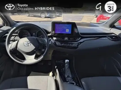 Photo 7 Toyota C-HR  2.0 Hybride 184ch Design Ultimate E-CVT