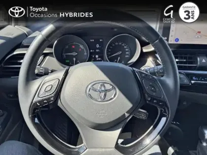 Photo 8 Toyota C-HR  2.0 Hybride 184ch Design Ultimate E-CVT