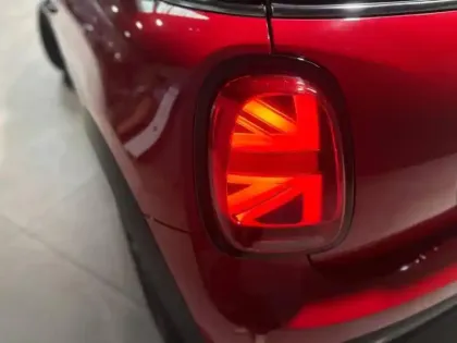 Photo 8 Mini Mini  Cooper 136ch Edition Premium Plus BVA7