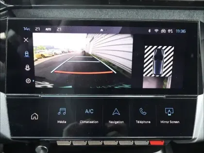 Photo 28 Peugeot 308  PHEV 180ch Allure Pack e-EAT8