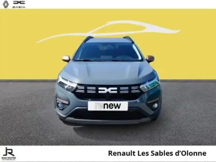 Photo 8 Dacia Jogger  1.6 hybrid 140ch Extreme 7 places -24