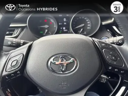 Photo 12 Toyota C-HR  1.8 Hybride 122ch Design E-CVT