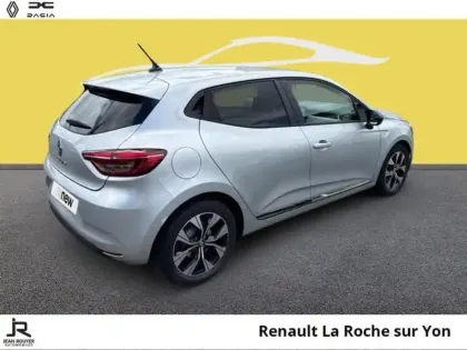 Photo 11 Renault Clio  1.5 Blue dCi 100ch Evolution