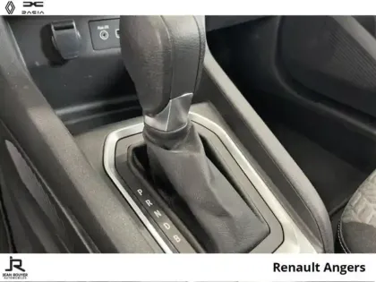 Photo 5 Renault Clio  1.6 E-Tech hybride 145ch Evolution