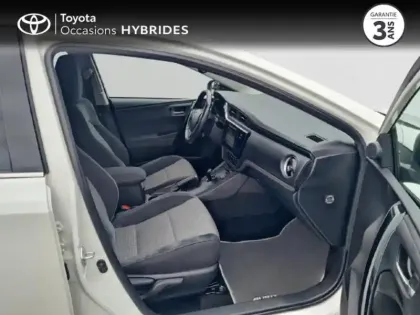 Photo 5 Toyota Auris  HSD 136h Collection