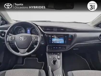 Photo 7 Toyota Auris  HSD 136h Collection