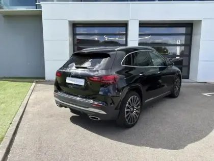 Photo 17 Mercedes GLA  200 d 150ch AMG Line 8G-DCT