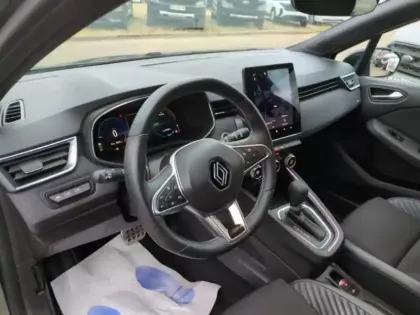 Photo 14 Renault Clio  1.6 E-Tech 145ch full hybrid esprit Alpine