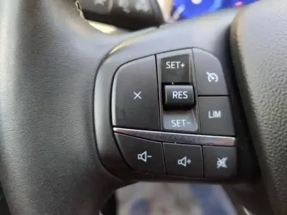 Photo 13 Ford Kuga  2.5 Duratec 190ch FHEV E85 Vignale BVA