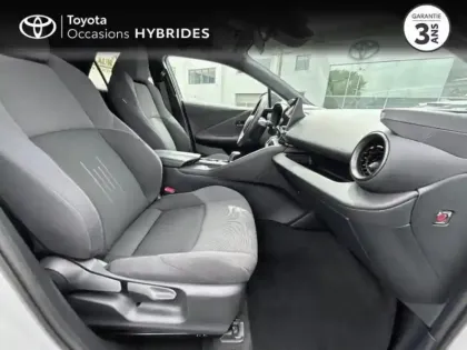 Photo 5 Toyota C-HR  2.0 Hybride 200ch Design NG23