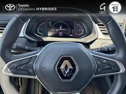 Photo 12 Renault Captur  1.6 E-Tech hybride 145ch Intens -21