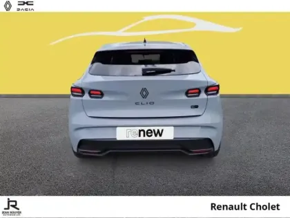 Photo 10 Renault Clio  1.8 E-Tech 160ch full hybrid esprit Alpine