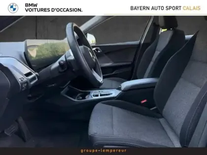 Photo 8 BMW Serie 1 Série 1 120A 170ch M Sport Design DKG7