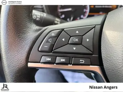 Photo 14 Nissan Juke  1.0 DIG-T 114ch Shadow