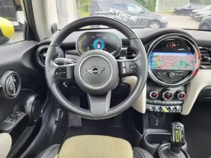 Photo 5 Mini Mini  Cooper SE 184ch Edition Premium Plus BVA 5CV