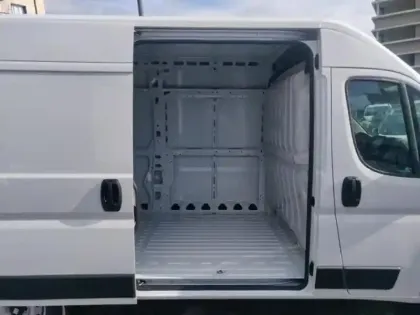 Photo 9 Fiat Ducato  Fg L2H2 3.3 140ch Easy Pro