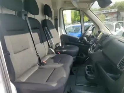 Photo 8 Fiat Ducato  Fg L2H2 3.3 140ch Easy Pro