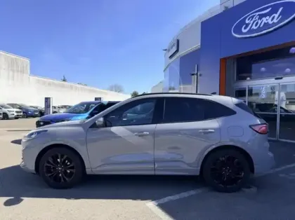Photo 7 Ford Kuga  2.5 Duratec 190ch FHEV E85 Graphite Tech Edition BVA