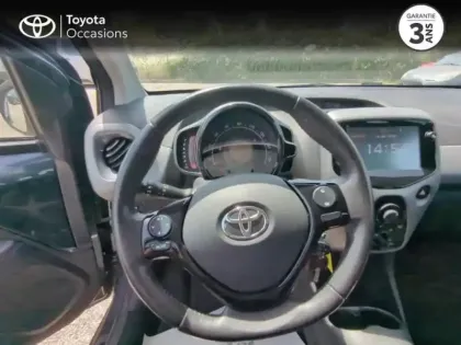 Photo 8 Toyota Aygo  1.0 VVT-i 72ch x-play 5P MY19