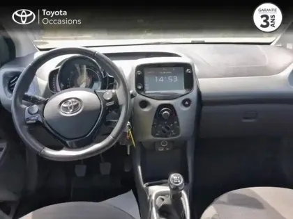 Photo 7 Toyota Aygo  1.0 VVT-i 72ch x-play 5P MY19