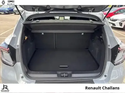 Photo 6 Renault Captur  1.8 E-Tech full hybrid 160ch Techno - 25
