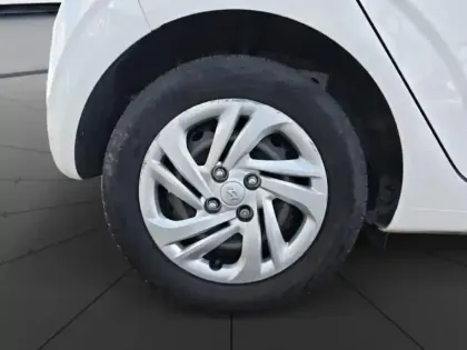 Photo 25 Hyundai I10  1.0 67ch ECO Intuitive