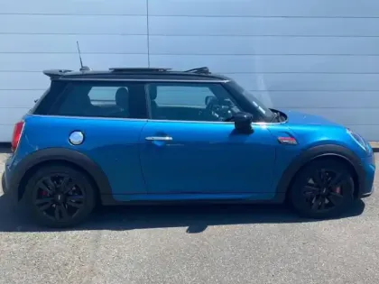 Photo 12 Mini Mini  JCW 231ch Edition Premium Plus BVA8