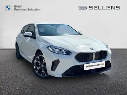 Photo 10 BMW Serie 1 Série 1 120A 170ch M Sport Design DKG7