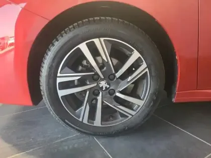 Photo 14 Peugeot 208  1.2 PureTech 75ch S&S Style
