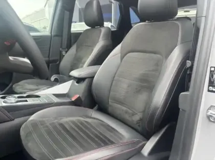 Photo 9 Ford Kuga  2.5 Duratec 190ch FHEV E85 Graphite Tech Edition BVA