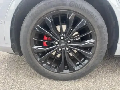 Photo 8 Ford Kuga  2.5 Duratec 190ch FHEV E85 Graphite Tech Edition BVA