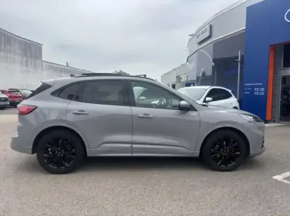 Photo 7 Ford Kuga  2.5 Duratec 190ch FHEV E85 Graphite Tech Edition BVA