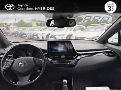 Photo 7 Toyota C-HR  122h Design 2WD E-CVT RC18