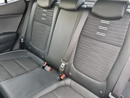 Photo 12 Kia Stonic  1.0 T-GDi 120ch MHEV GT Line