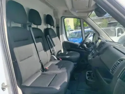 Photo 8 Fiat Ducato  Fg L2H2 3.3 140ch Easy Pro