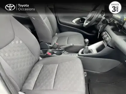 Photo 5 Toyota Yaris  120 VVT-i Dynamic Business 5p MC24