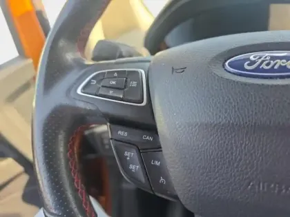 Photo 14 Ford Ecosport  1.0 EcoBoost 140ch ST-Line Noir/Tiger