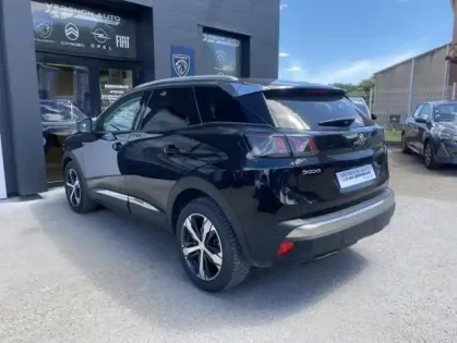 Photo 24 Peugeot 3008 II BlueHDi 130 S&S EAT8 Allure Pack