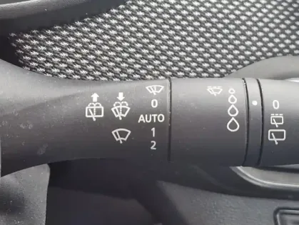 Photo 14 Dacia Sandero Confort SCe 65 -22