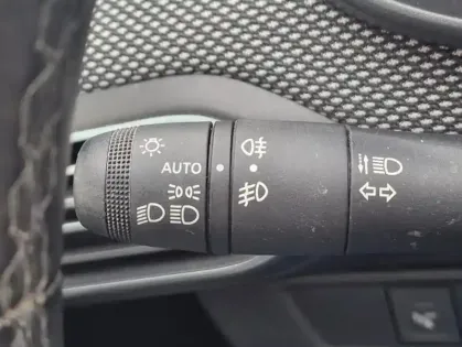 Photo 13 Dacia Sandero Confort SCe 65 -22