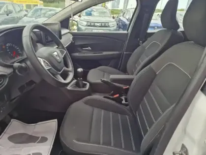 Photo 15 Dacia Sandero Confort SCe 65 -22