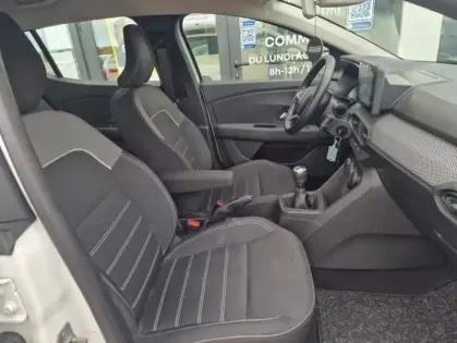 Photo 28 Dacia Sandero Confort SCe 65 -22