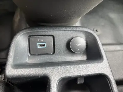 Photo 21 Ford Transit Connect Fourgonnette L1 1.0E 100ch E85 Trend
