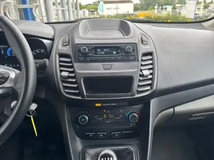 Photo 15 Ford Transit Connect Fourgonnette L1 1.0E 100ch E85 Trend