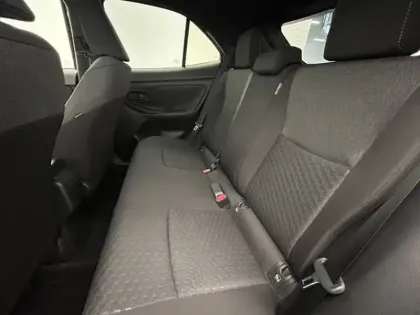 Photo 20 Toyota Yaris Hybride 1.5 HYBRID 130H DESIGN AUTO 2WD