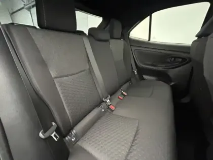 Photo 24 Toyota Yaris Hybride 1.5 HYBRID 130H DESIGN AUTO 2WD