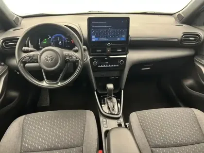 Photo 21 Toyota Yaris Hybride 1.5 HYBRID 130H DESIGN AUTO 2WD
