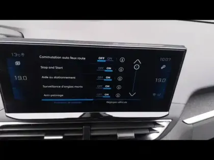 Photo 12 Peugeot 3008 1.5 BlueHDi 130ch S&S Allure Pack EAT8
