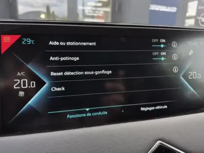 Photo 13 DS DS 3 50kWH E-Tense Connected Chic Auto